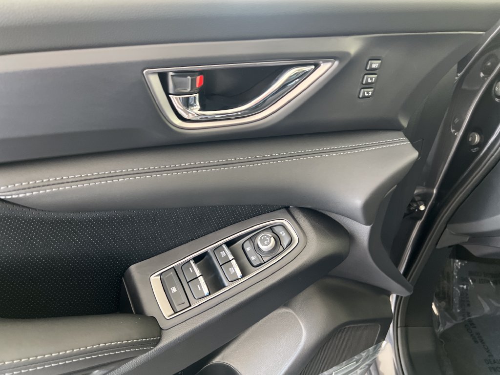 New 2027 Subaru Ascent Limited AWD/4WD image 13