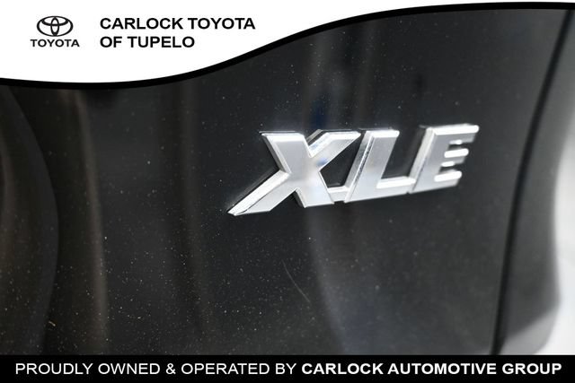 Used 2025 Toyota RAV4 XLE w/ Convenience Package FWD image 13