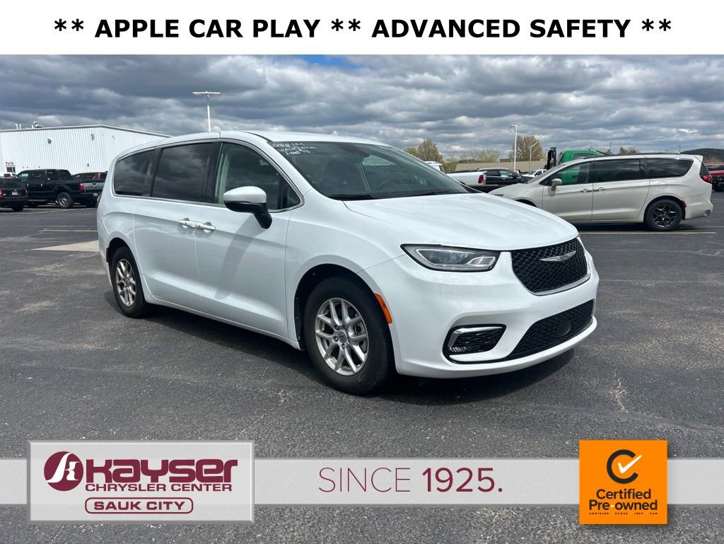 Certified 2023 Chrysler Pacifica Touring-L FWD image 1