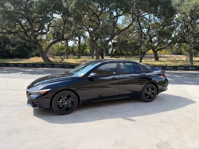 New 2026 Hyundai Elantra SEL Sport FWD image 1