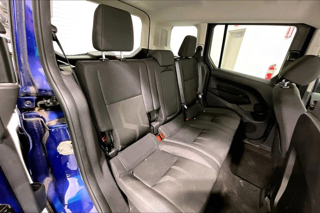 Used 2016 Ford Transit Connect XLT image 34