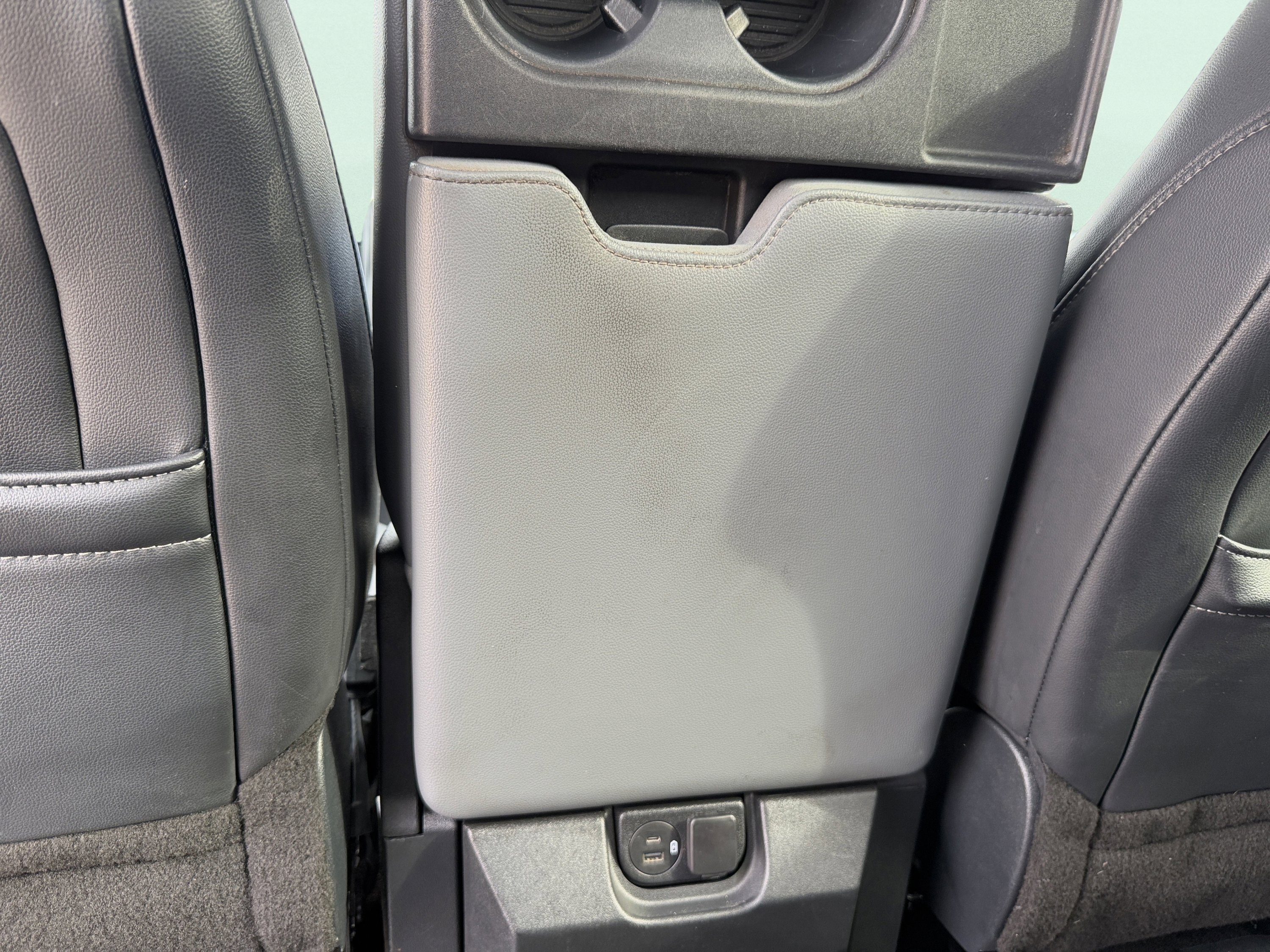 Used 2021 Ford F150 Lariat w/ Equipment Group 501A Mid image 36