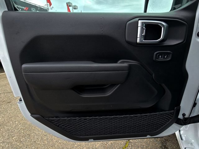 New 2026 Jeep Wrangler Sport AWD/4WD image 19