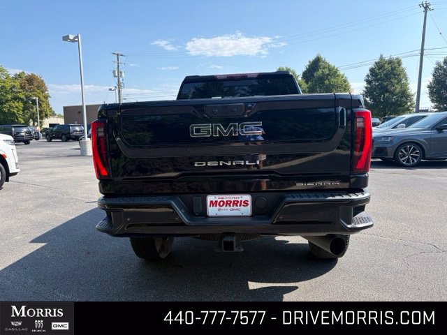 Certified 2024 GMC Sierra 3500 Denali Ultimate AWD/4WD image 4