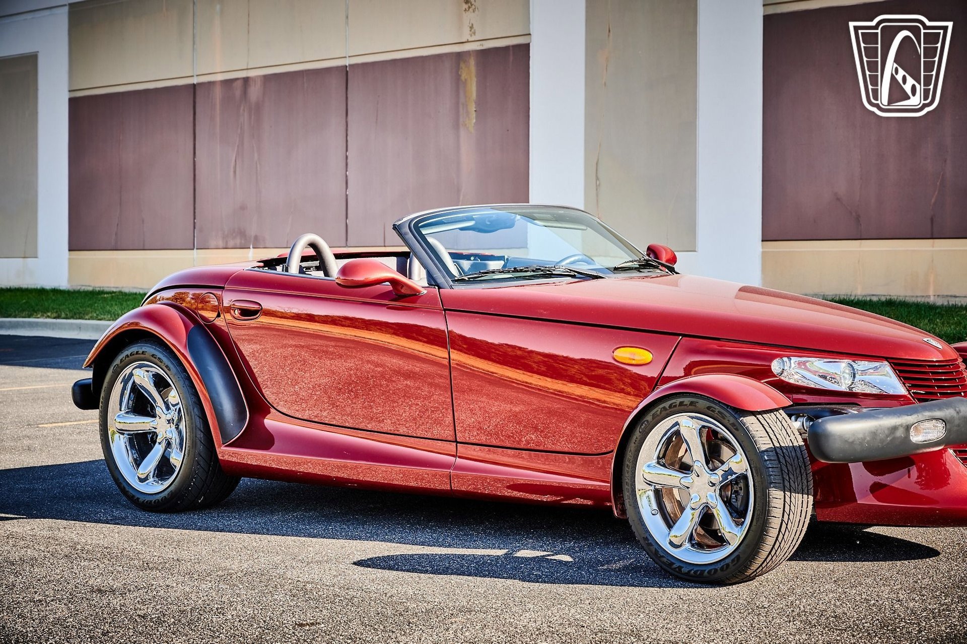 Used 2002 Chrysler Prowler image 32