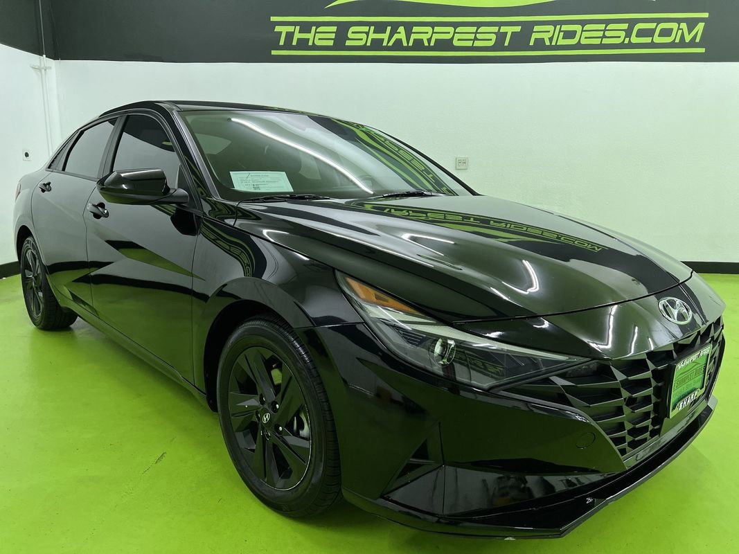 Used 2021 Hyundai Elantra SEL w/ Convenience Package FWD image 2