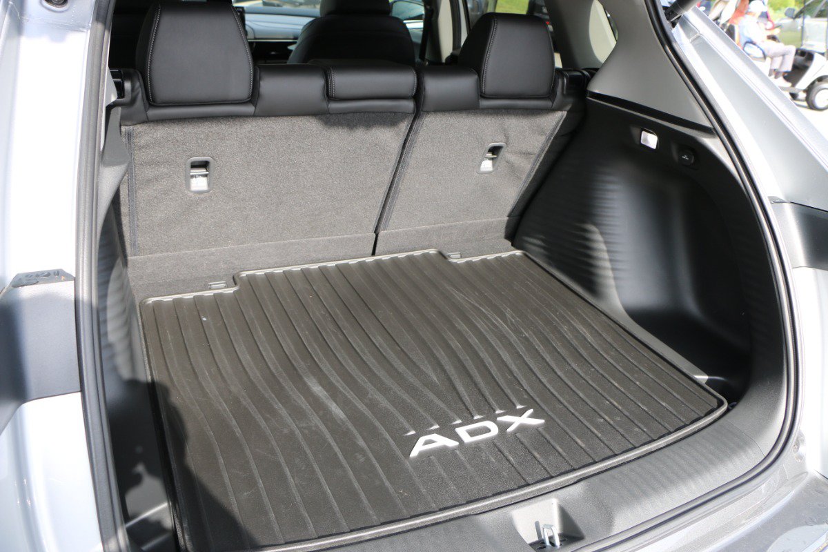 Used 2025 Acura ADX FWD image 31