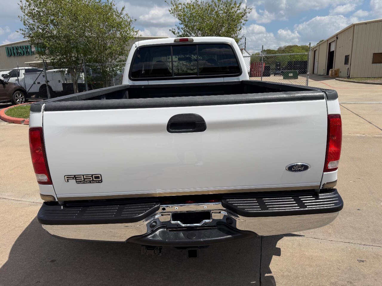 Used 2001 Ford F350 Lariat image 15