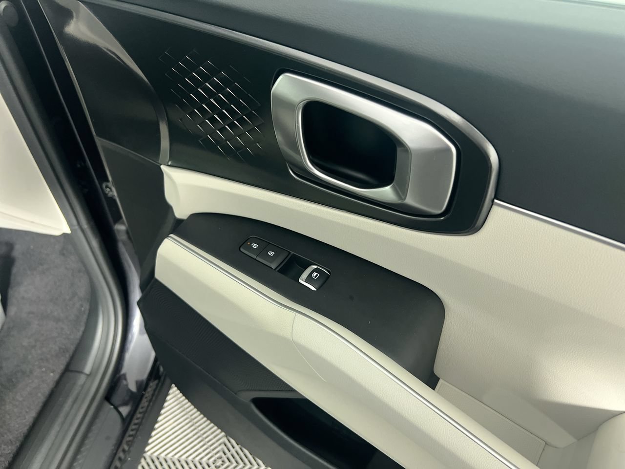 New 2026 Kia Sorento S FWD image 31
