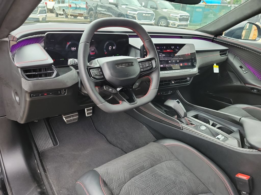 Used 2024 Dodge Charger Daytona Scat Pack w/ Plus Group AWD/4WD image 8