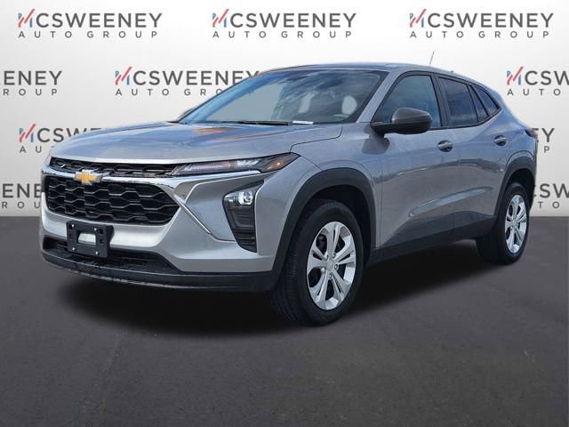 Used 2024 Chevrolet Trax LS w/ Driver Confidence Package