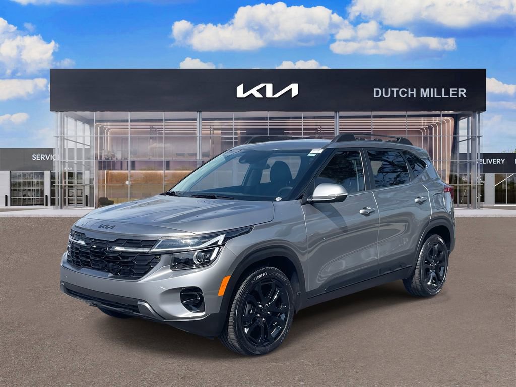 Used 2025 Kia Seltos X-Line AWD/4WD image 3