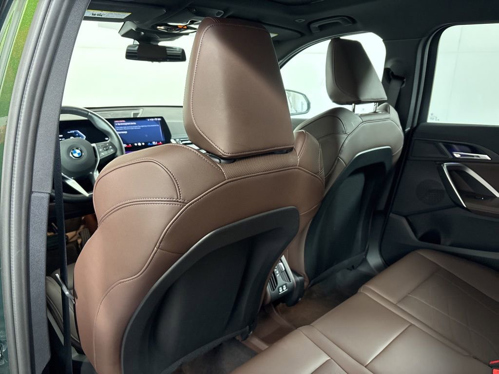 Certified 2025 BMW X1 xDrive28i w/ Convenience Package image 29