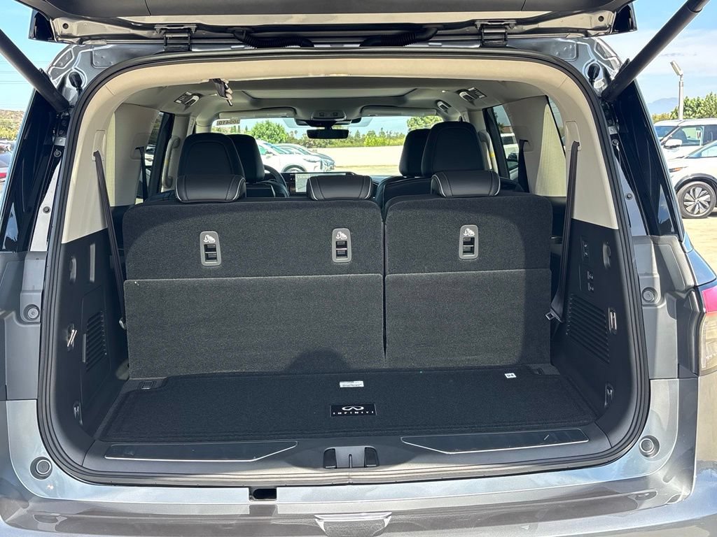 New 2027 INFINITI QX80 Luxe w/ Cargo Package RWD image 27