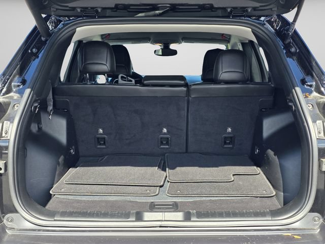 Used 2019 Jeep Cherokee Latitude Plus w/ Comfort/Convenience Group FWD image 15