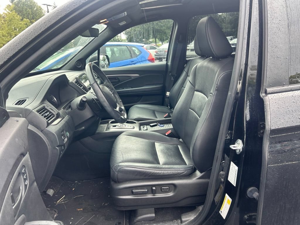 Used 2023 Honda Passport EX-L image 10