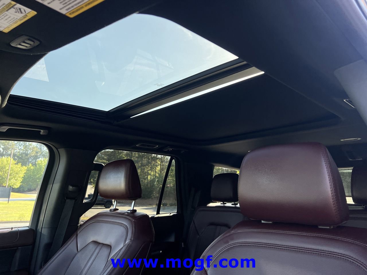 Used 2024 Ford Expedition Limited RWD image 15