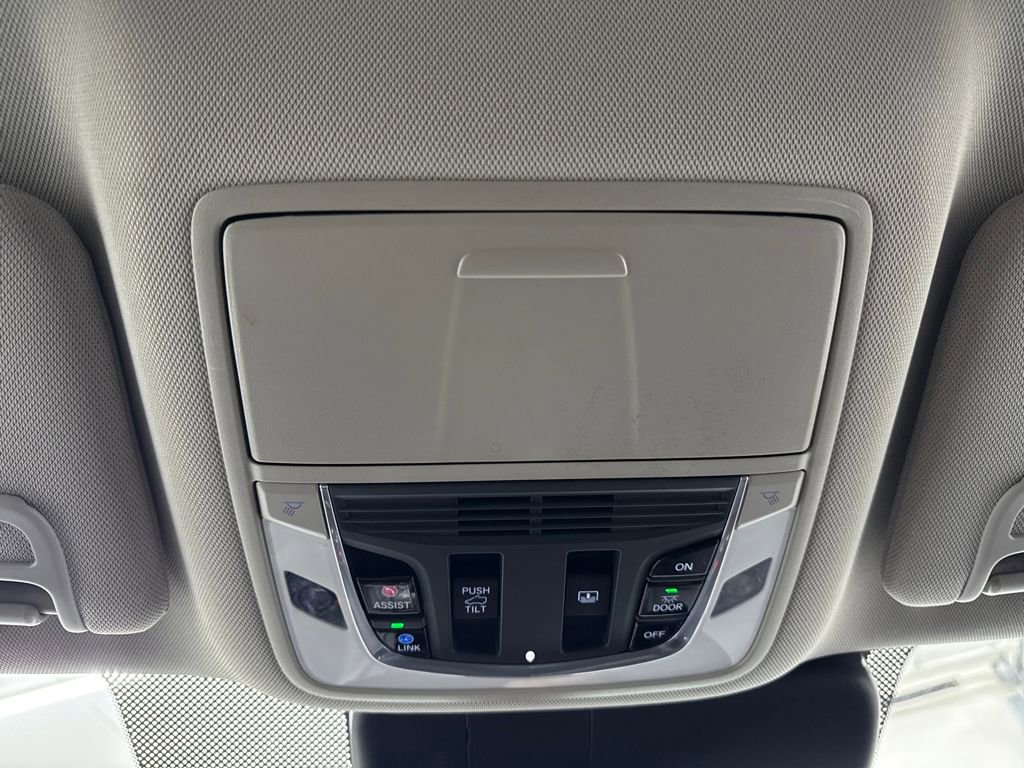 Used 2020 Acura RDX w/ Technology Package image 23