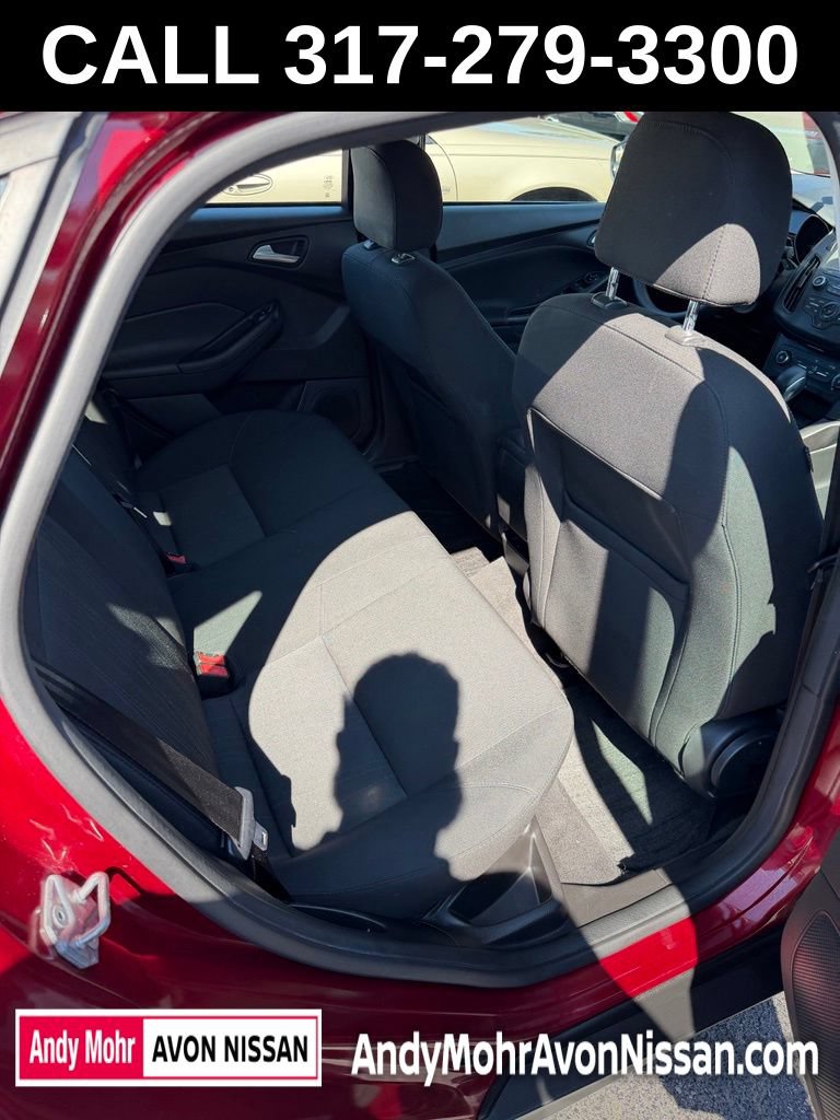 Used 2017 Ford Focus SE FWD image 9