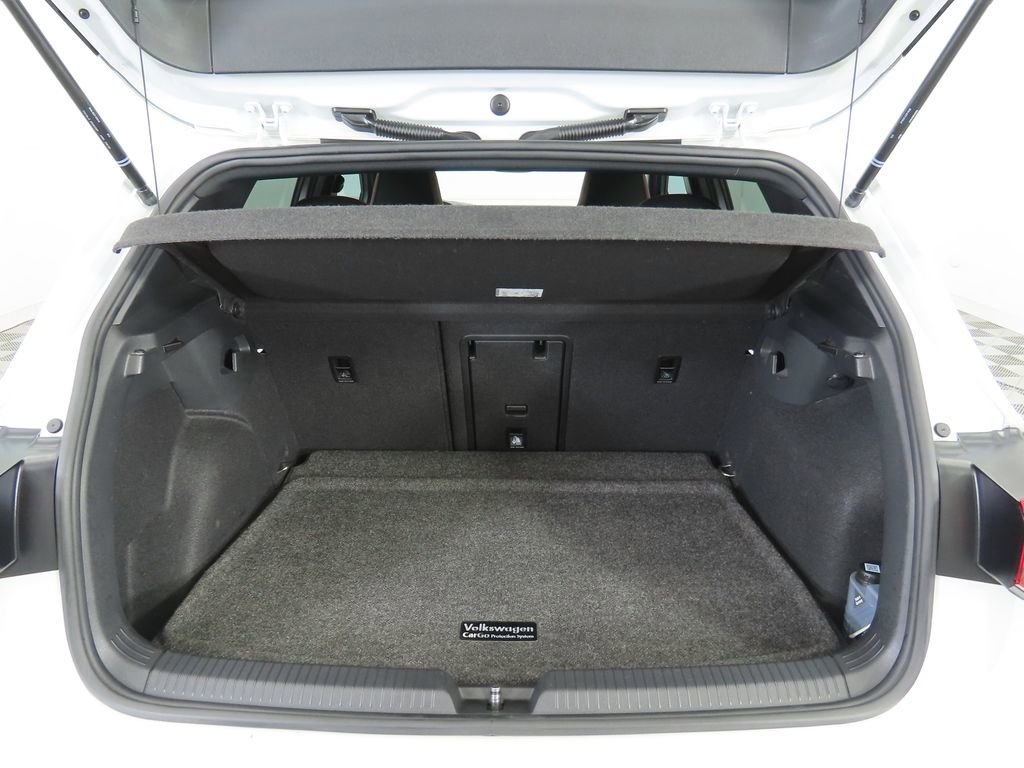 Used 2022 Volkswagen GTI Autobahn image 28