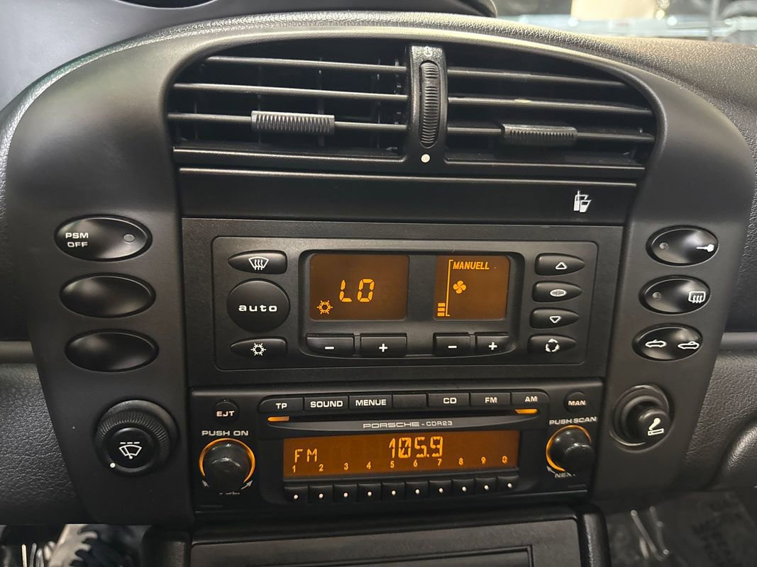 Used 2004 Porsche Boxster S image 99