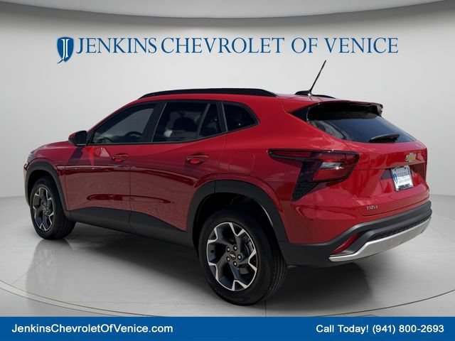 New 2026 Chevrolet Trax LT w/ LT Convenience Package FWD image 7