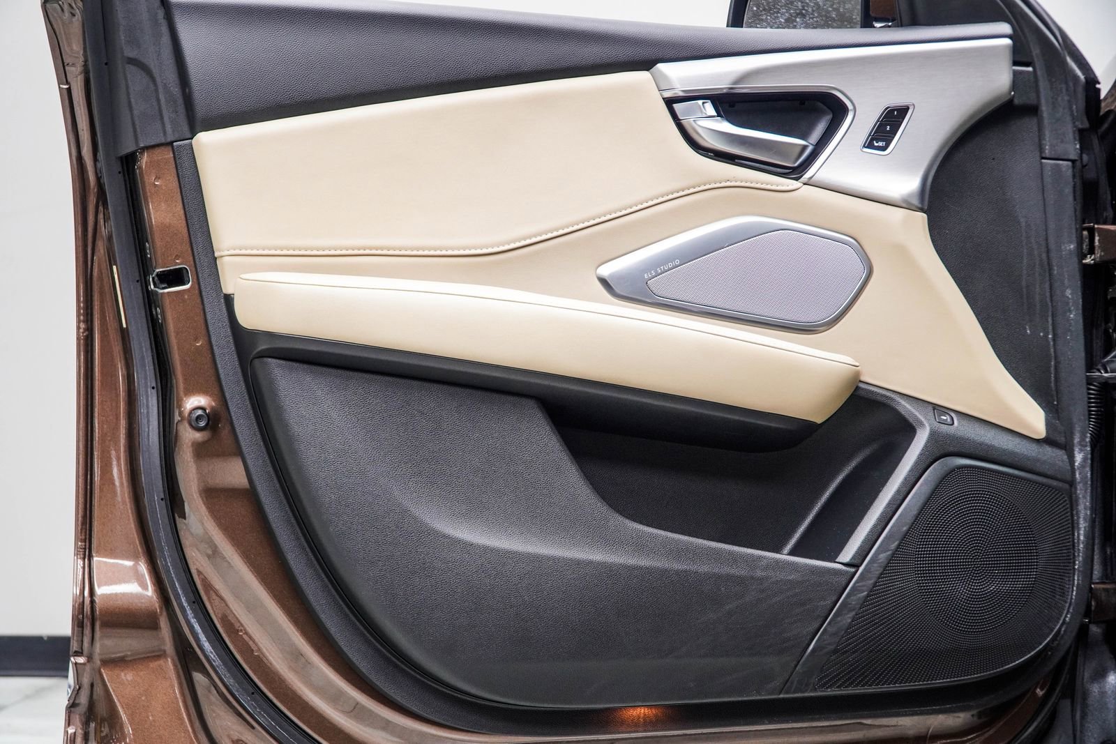 Used 2019 Acura RDX w/ Technology Package image 32