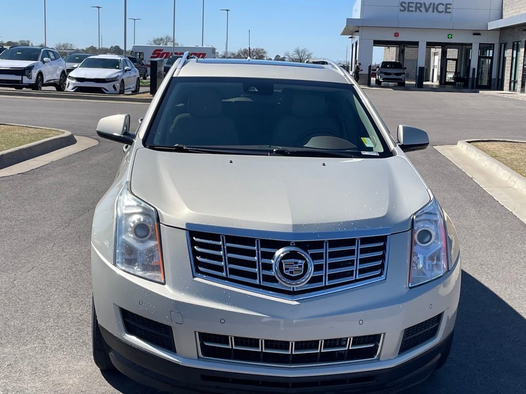 Used 2014 Cadillac SRX Luxury w/ Driver Awareness Package image 3