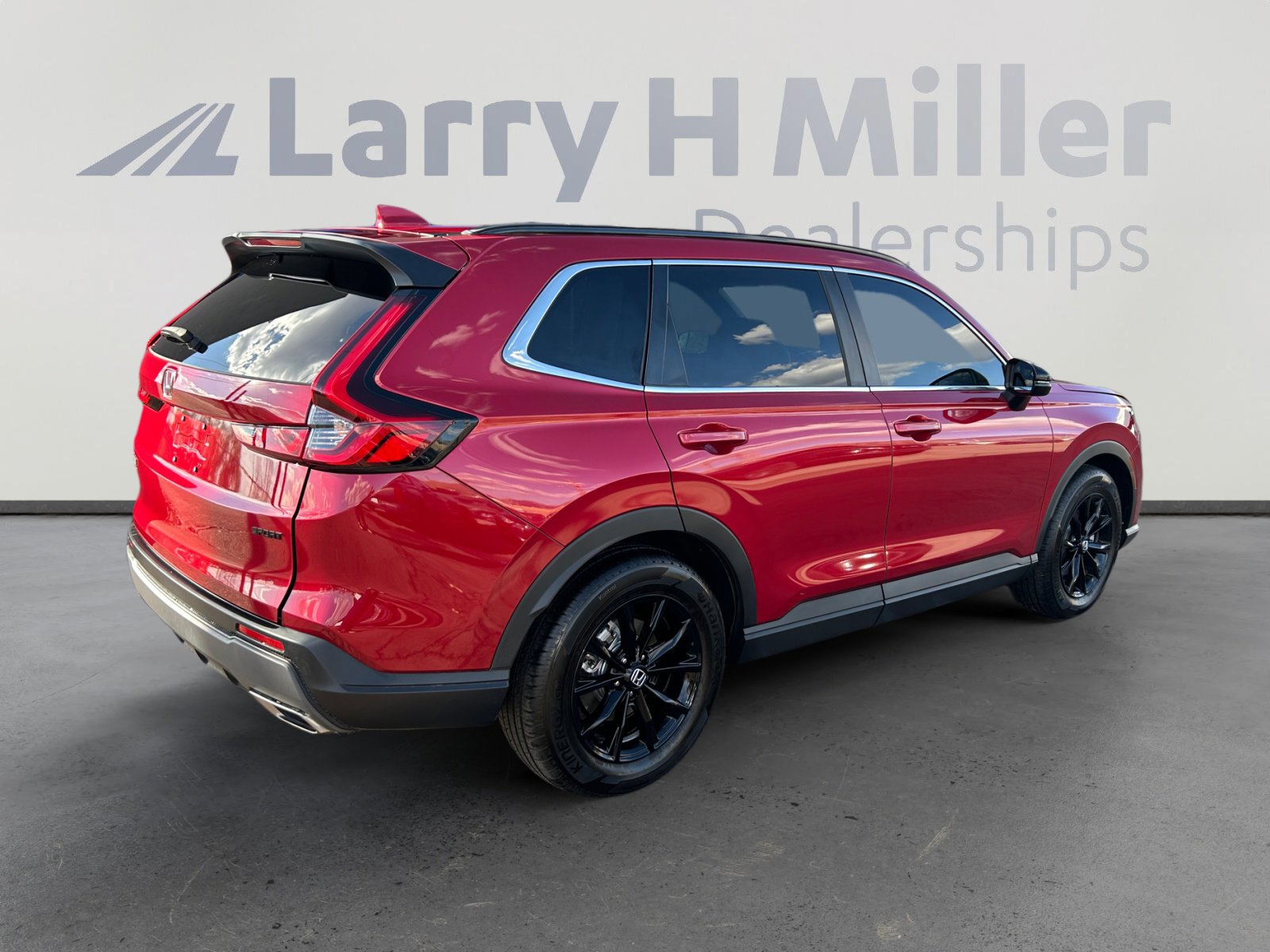 Used 2025 Honda CR-V Sport image 6