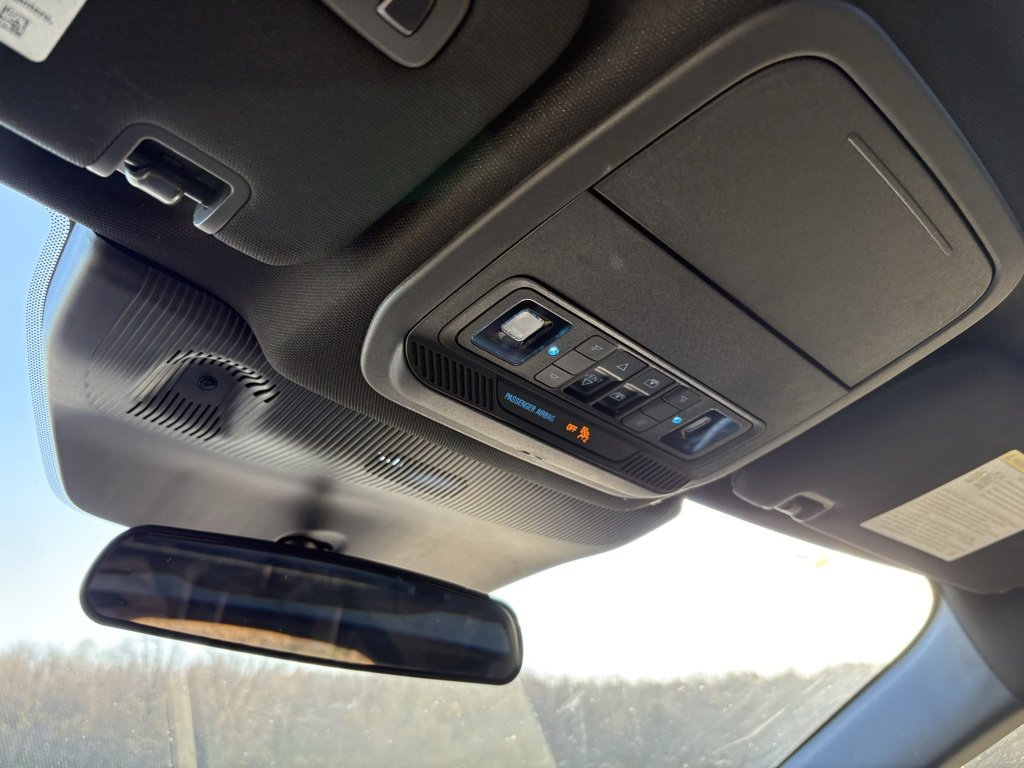 Used 2025 Ford Explorer ST-Line image 49