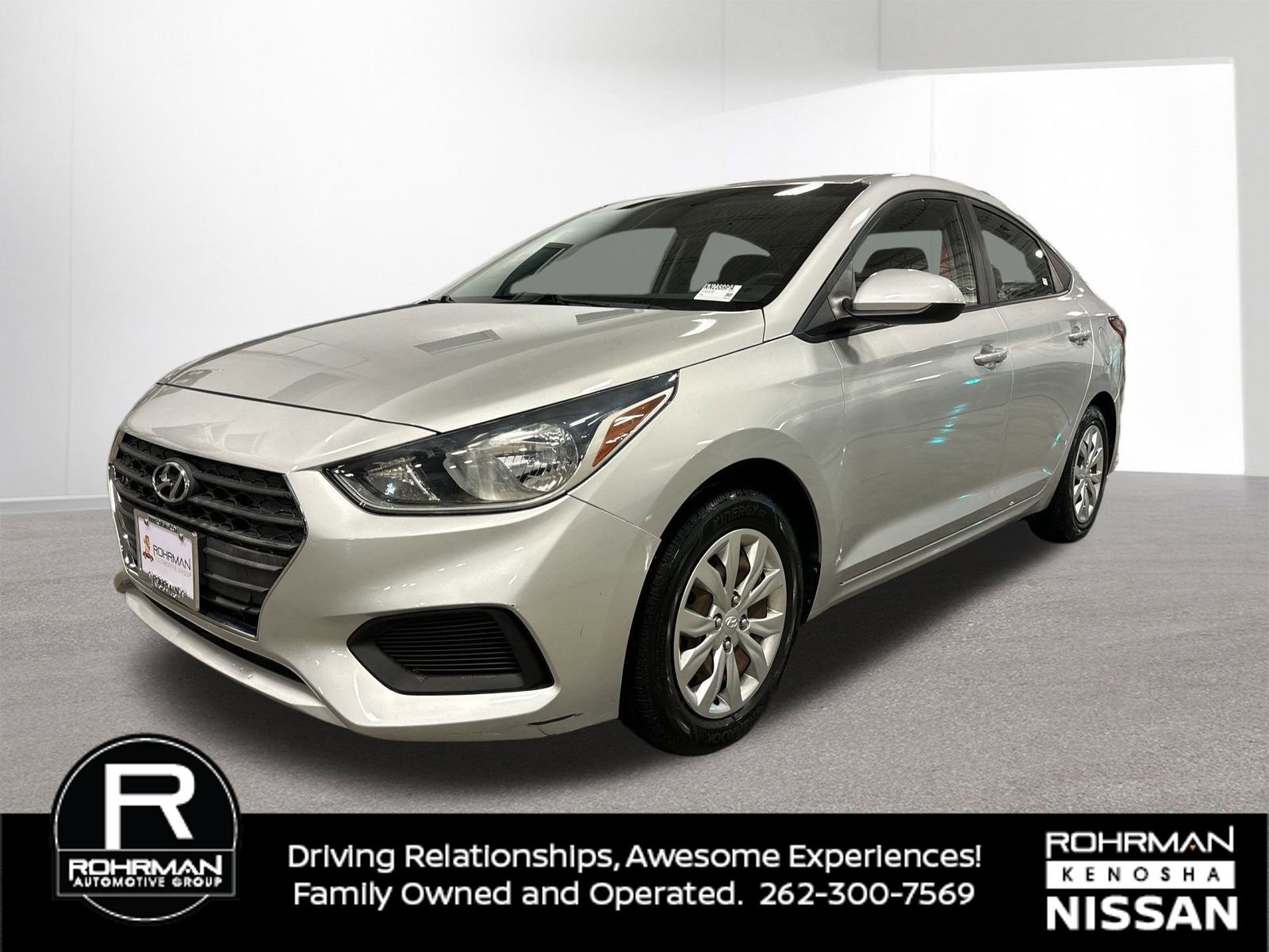 Used 2018 Hyundai Accent SE image 2