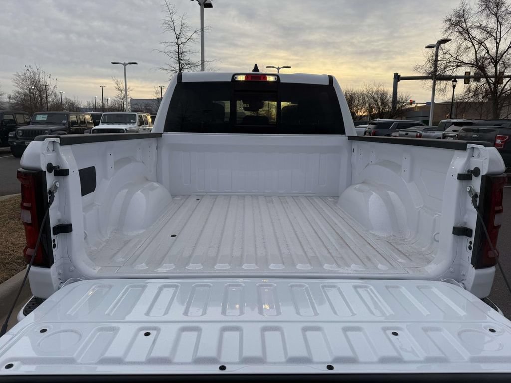 New 2026 RAM 1500 Big Horn AWD/4WD image 33