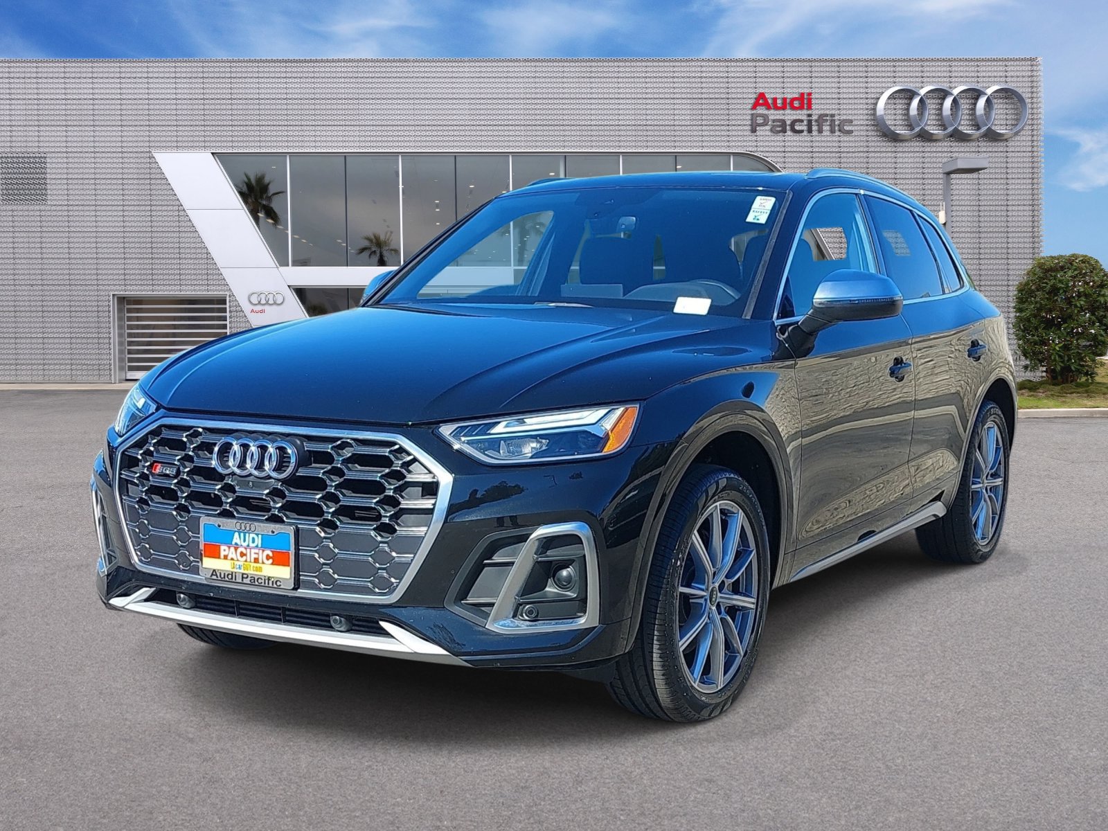 Used 2023 Audi SQ5 Premium Plus w/ Premium Plus Package