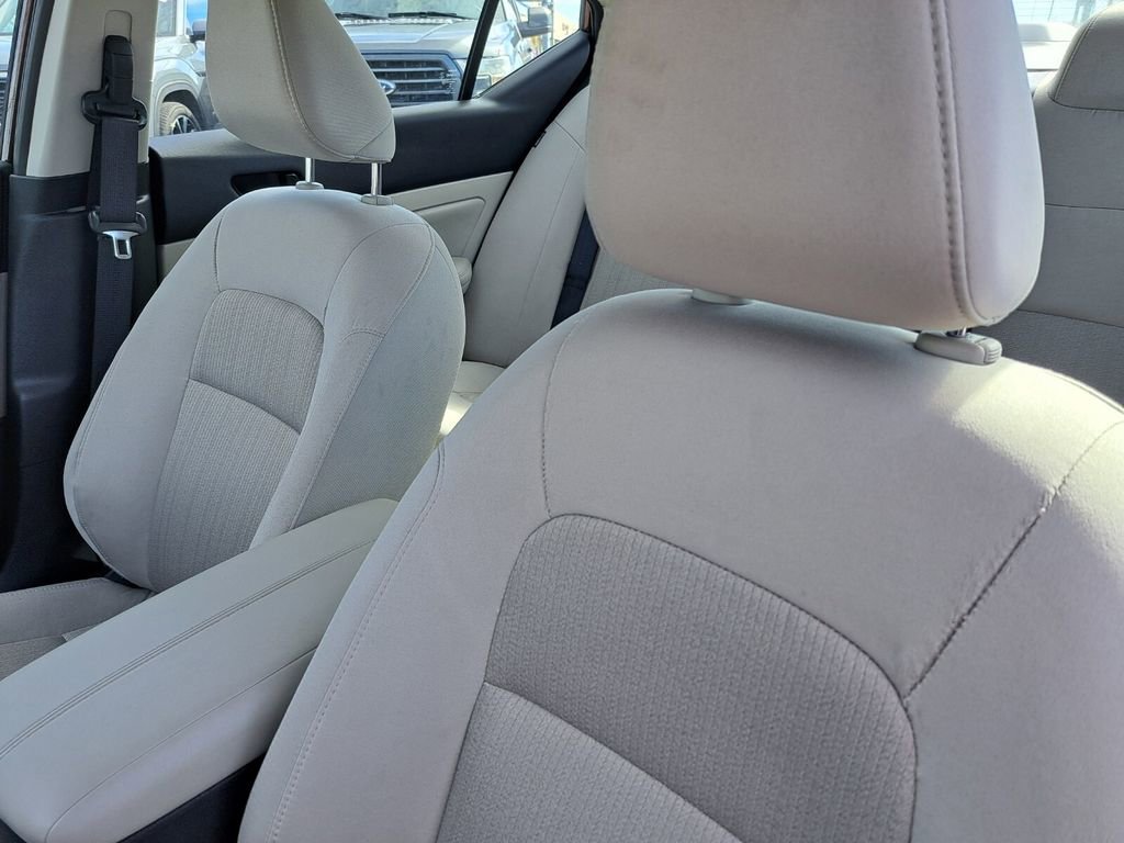 Used 2025 Nissan Altima 2.5 SV image 18