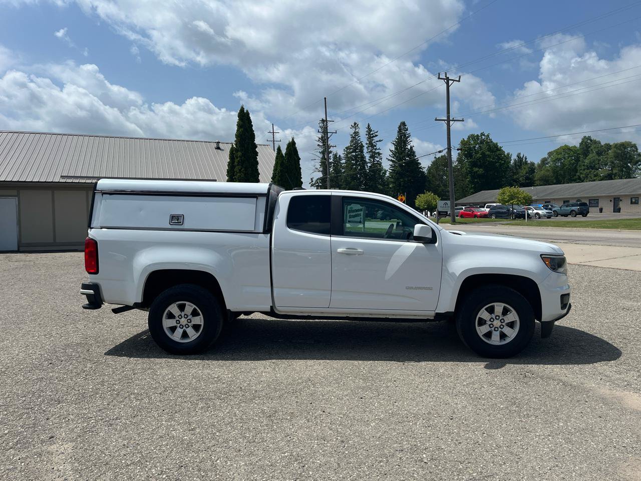 Used 2017 Chevrolet Colorado W/T w/ WT Convenience Package AWD/4WD image 6