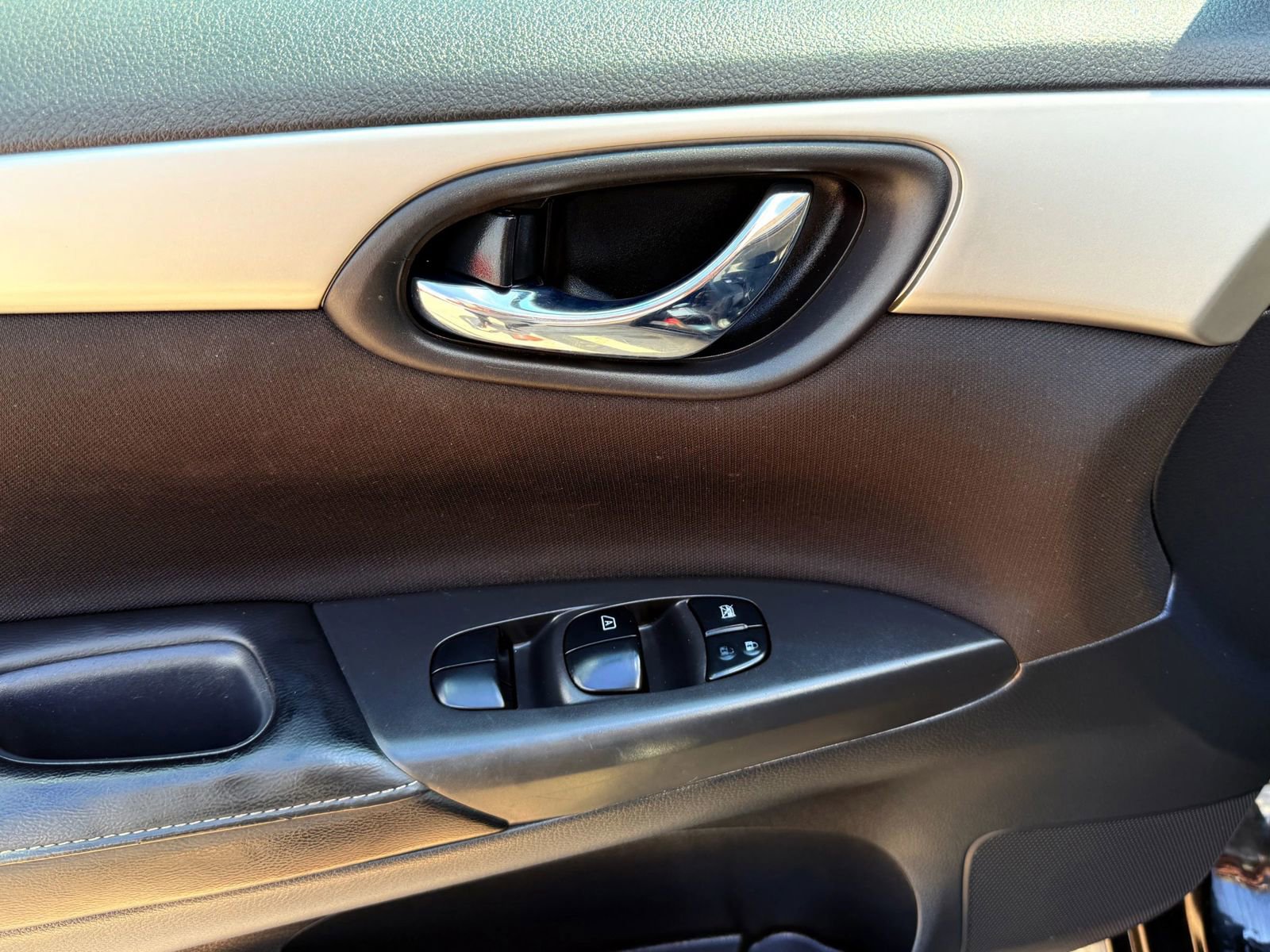 Used 2019 Nissan Sentra S image 15