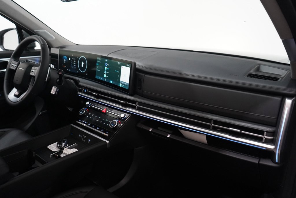 New 2027 Hyundai Santa Fe Limited AWD/4WD image 17