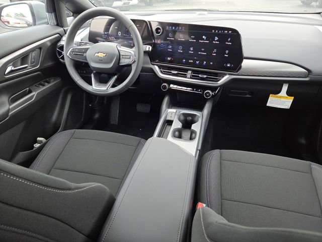 New 2026 Chevrolet Equinox EV LT image 25