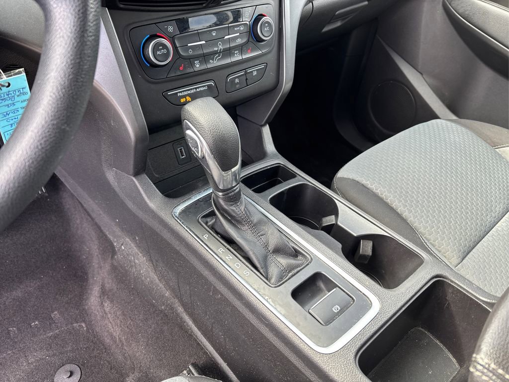Used 2018 Ford Escape SE image 29