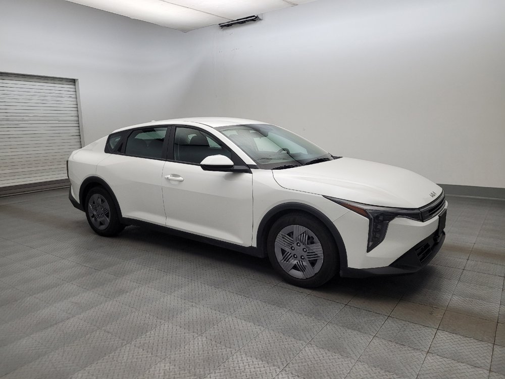 Used 2025 Kia K4 FWD image 11