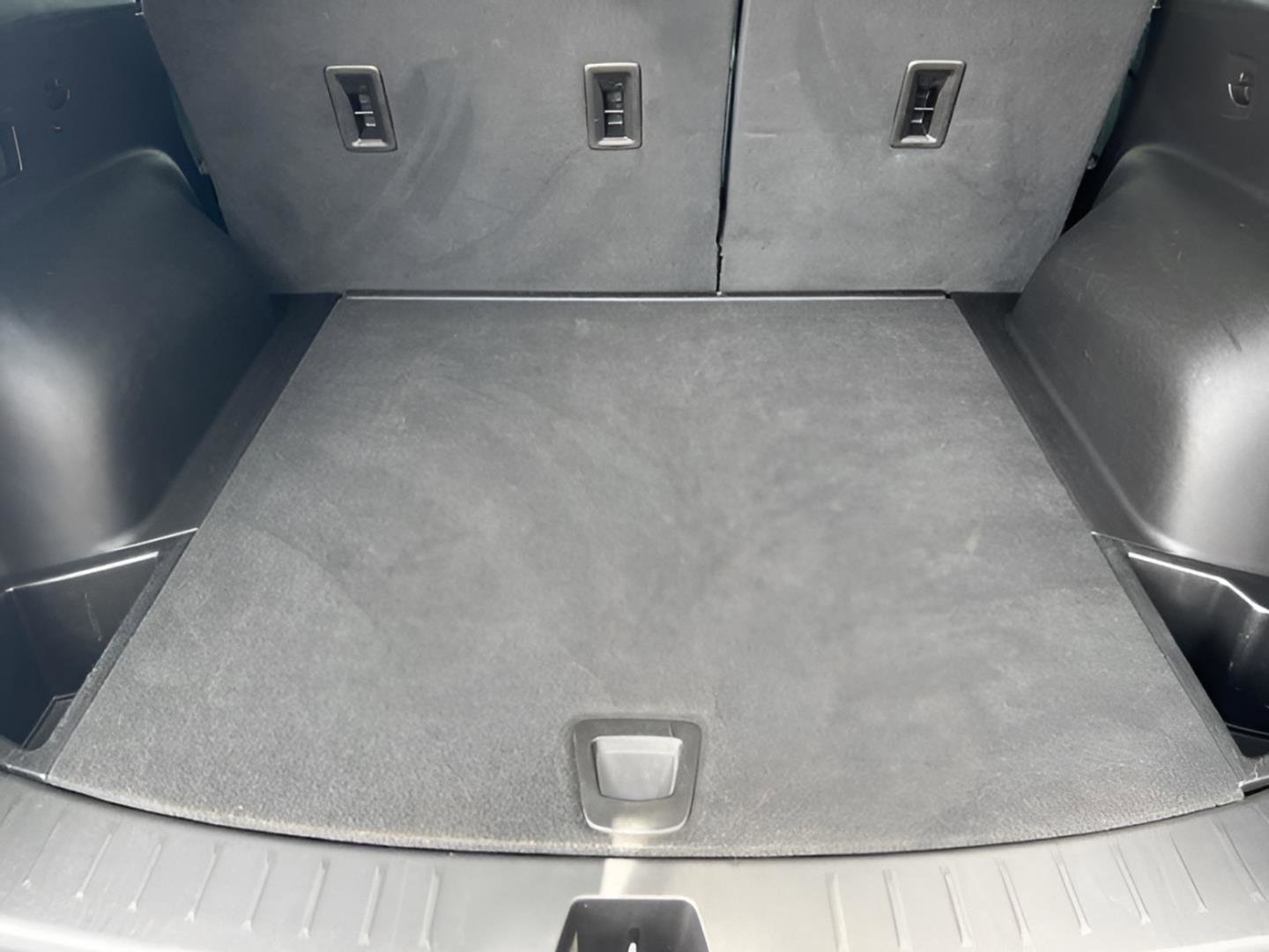 Used 2023 Chevrolet Blazer LT image 25