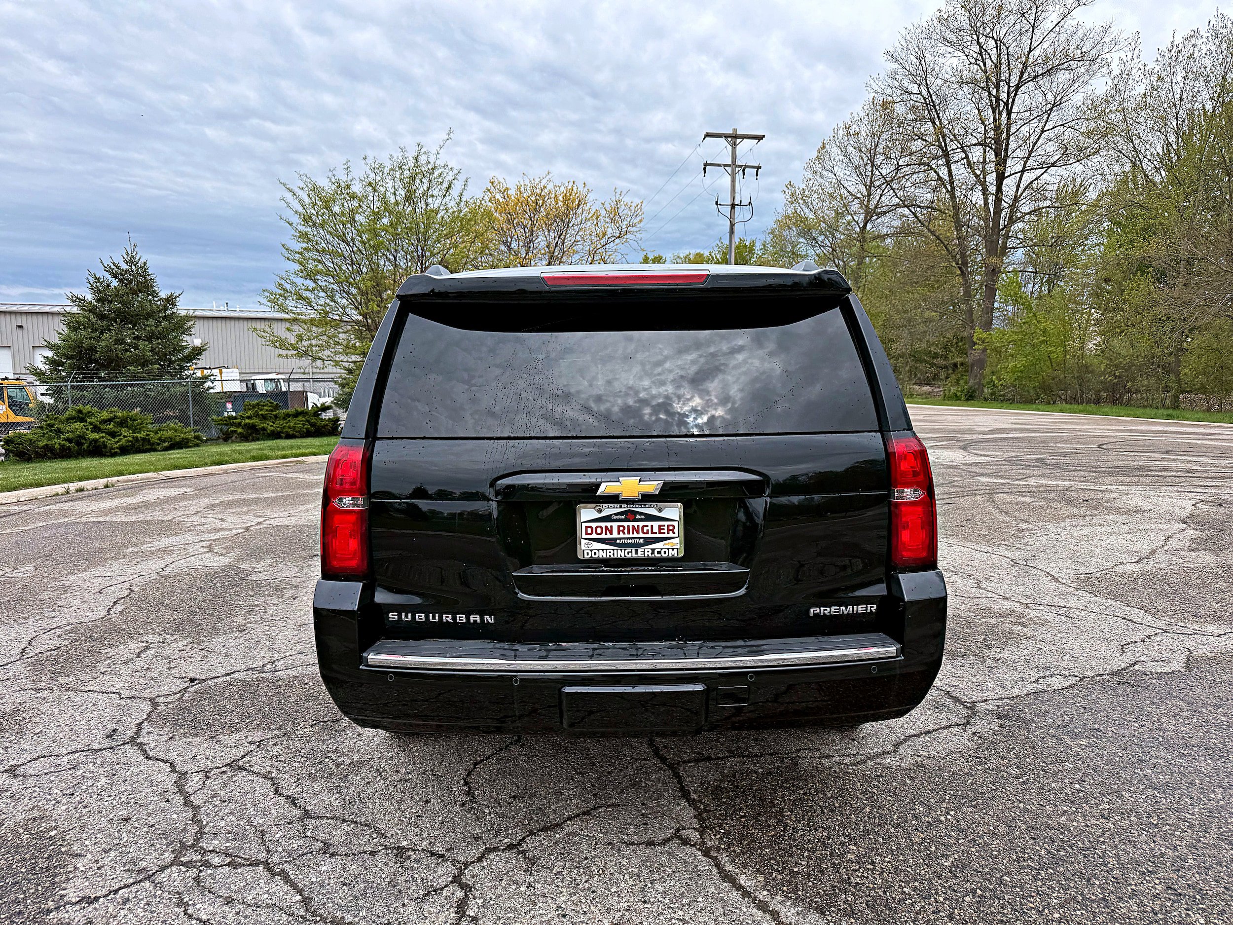 Used 2019 Chevrolet Suburban Premier AWD/4WD image 8