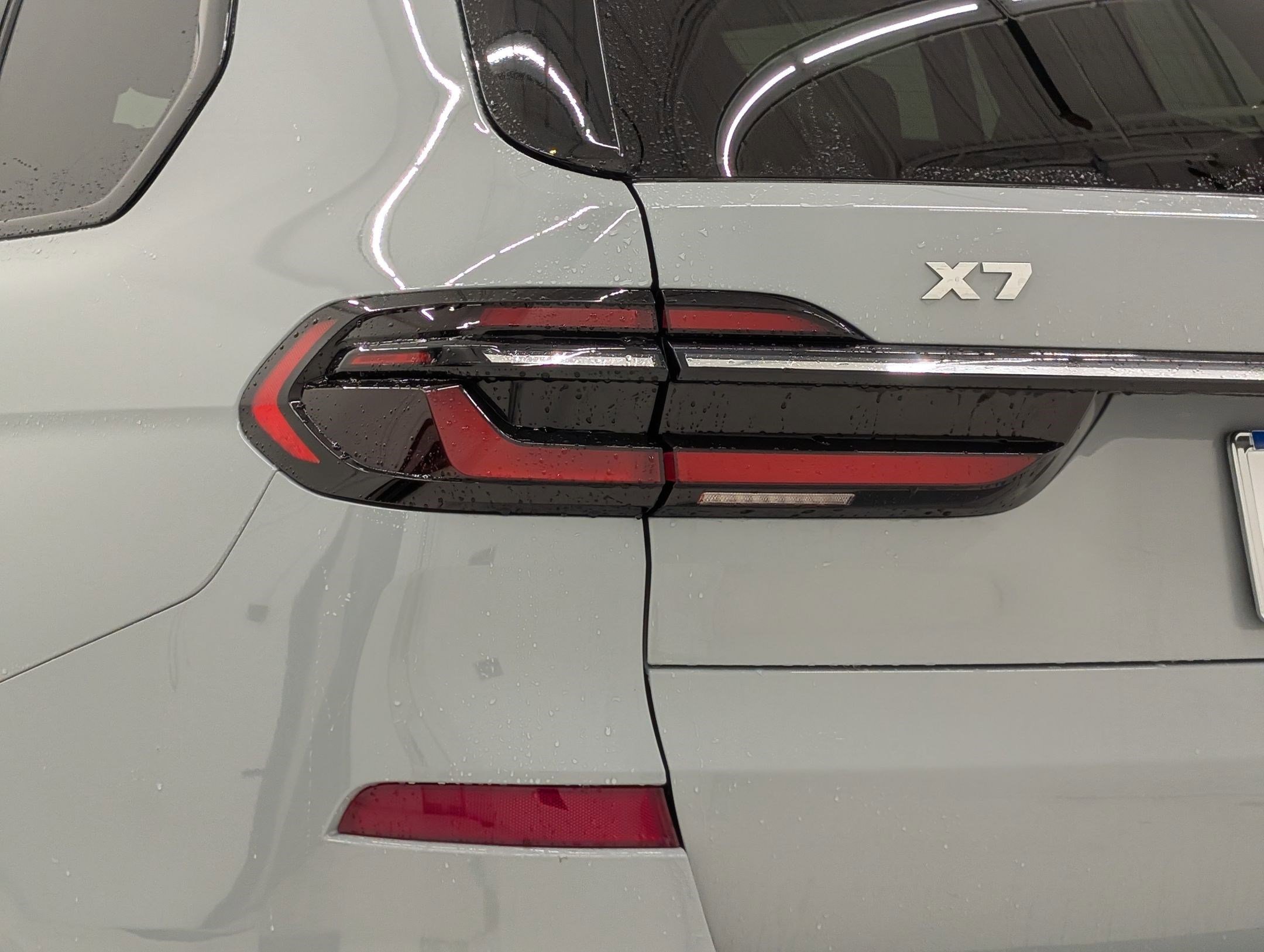 Used 2023 BMW X7 M60i w/ Executive Package image 13