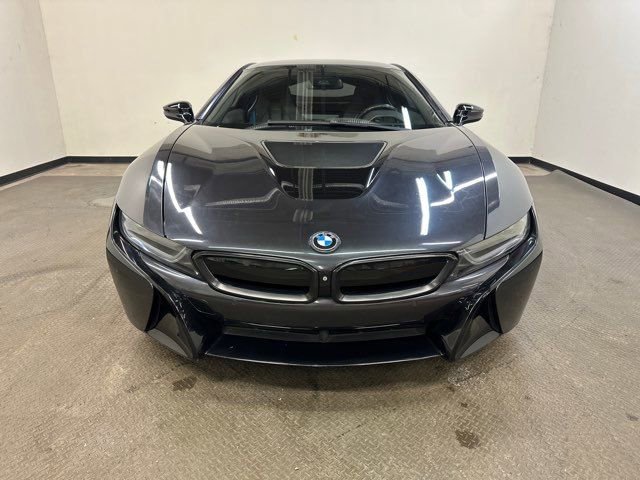 Used 2015 BMW i8 image 2
