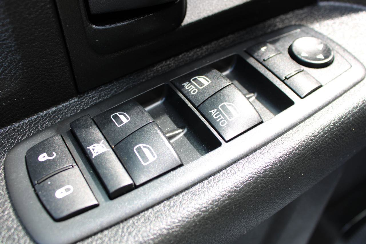 Used 2021 RAM 1500 Tradesman image 17