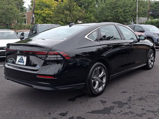 Used 2023 Honda Accord EX image 6