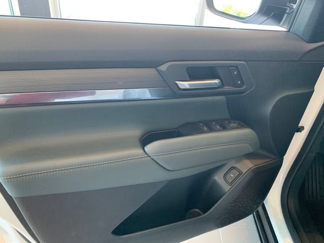 New 2026 GMC Terrain AT4 w/ Technology Package II AWD/4WD image 15