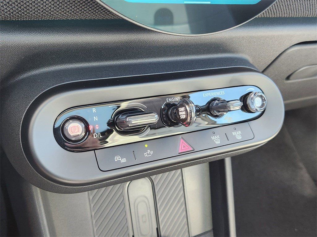 Used 2025 MINI Cooper S FWD image 18