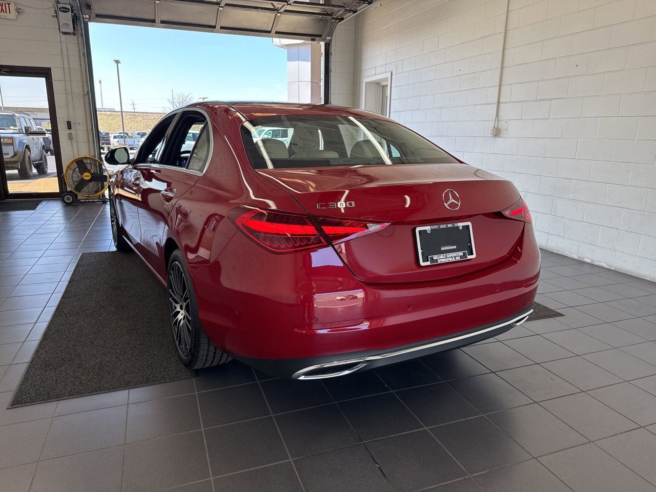 Used 2025 Mercedes-Benz C 300 Sedan image 6