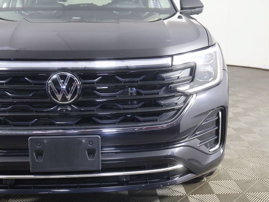 Used 2024 Volkswagen Atlas SEL Premium R-Line AWD/4WD image 17